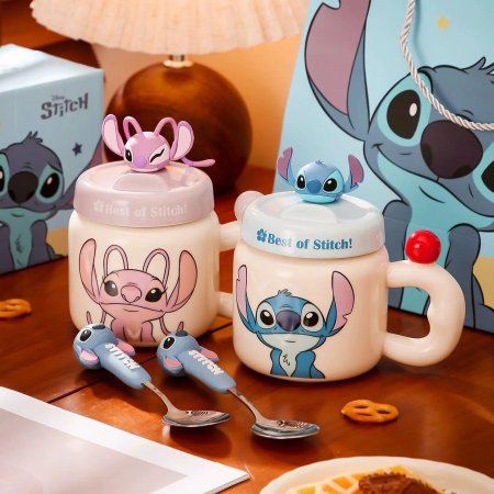 ماج ستيتش مع لعبه